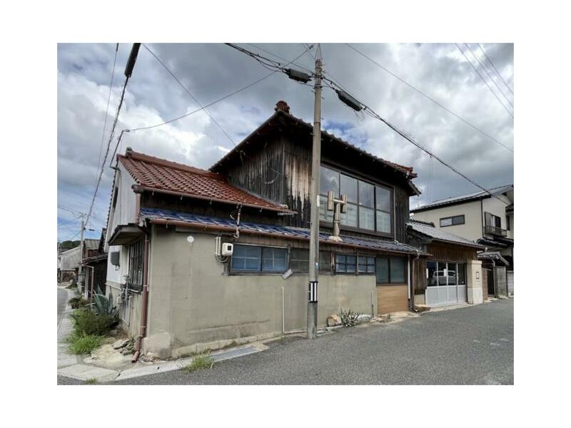 Shimonoseki City, Toyoura Town Oaza Ogushi (Ogushi Station) 2-story building 6K