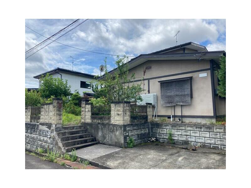 Morioka City, Nishimatsuen 2-chome 2-story building 4LDK