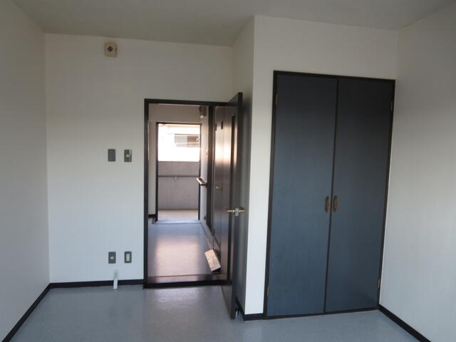 アットホーム 大分市 花高松1丁目 高城駅 4階 1k 提供元 新陽興産 株 大分市の賃貸マンション アットホーム 大分市 花高松1丁目 高城駅 4階 1k 提供元 新陽興産 株 大分市の賃貸マンション