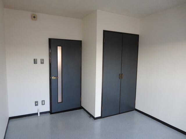 アットホーム 大分市 花高松1丁目 高城駅 4階 1k 提供元 新陽興産 株 大分市の賃貸マンション アットホーム 大分市 花高松1丁目 高城駅 4階 1k 提供元 新陽興産 株 大分市の賃貸マンション