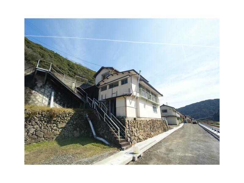 Western part of Sakamoto-cho, Yatsushiro-city (Dan station) 3F 4K

500,000 yen