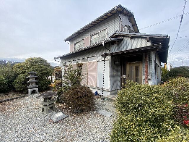 アットホーム】加西市 山下町（播磨横田駅） 2階建 6SLDK