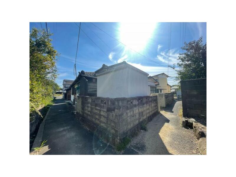 Omuta City, Magome-cho 2-chome (Omuta Station) Single-story building 6DK