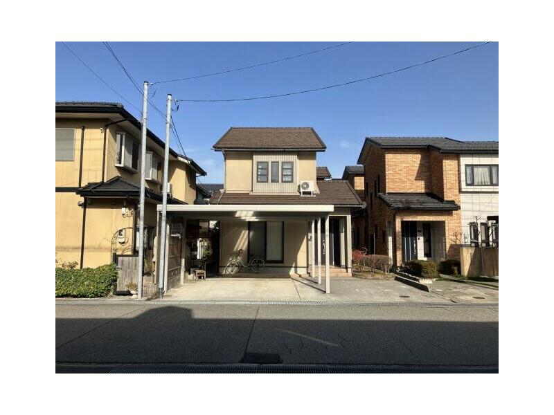 4,700m walk from "Higashiko" station on the Hokuriku Railroad Ishikawa Line [Bus available] 2-minute walk from Miyatakehigashi bus stop, 58-minute bus ride