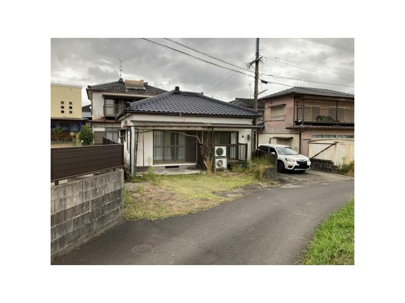 Miyakonojo City, Shihida Town (Nishimiyakonojo Station) Single-story building 3DK