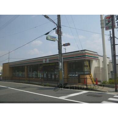 セブンイレブン　長岡京駅東口店 距離：1,150m
