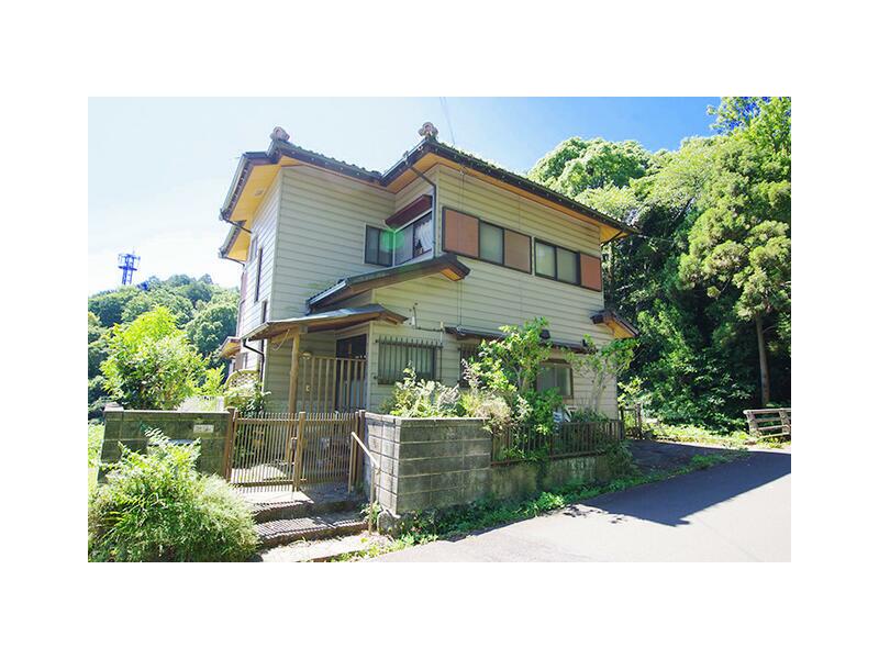 Atami City, Shimotaga (Izu Taga Station) Two-story building 6DK