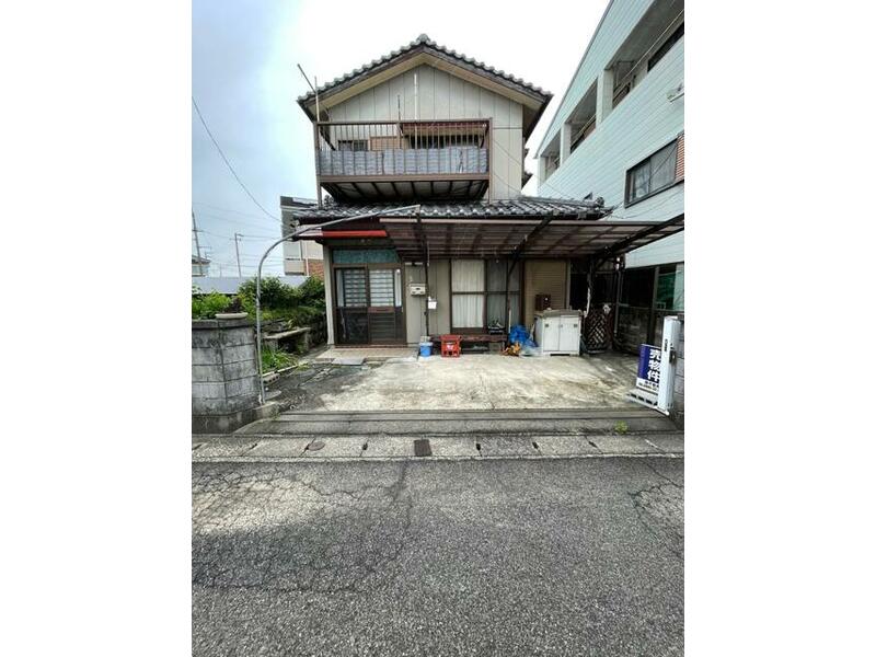 Komatsushima City Nakada Town Aza Ikenouchi (Nakada Station) 2-story building 4SDK