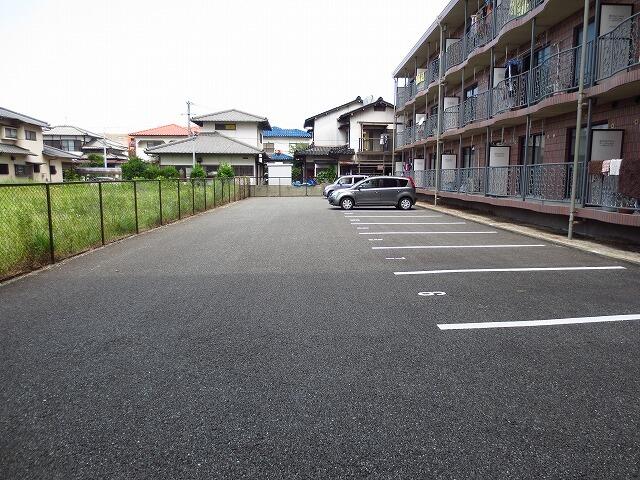 アットホーム 福岡市東区 原田４丁目 箱崎駅 2階 提供元 株 ハウスメイトショップ 香椎店 福岡市東区の賃貸マンション