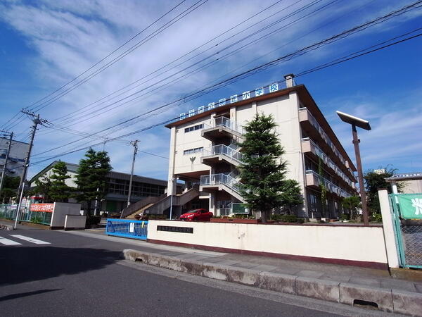 アットホーム 越谷市 レイクタウン9丁目 越谷レイクタウン駅 2階建 3sldk 1030807536 越谷市 の中古一戸建て 提供元 三井のリハウス新越谷センター 三井不動産リアルティ 株 一軒家 家の購入