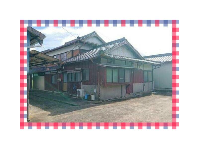 2600m walk from JR Nagasaki Main Line "Hizen-Ryuoh" Station