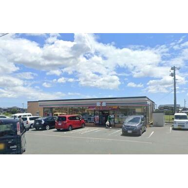 セブンイレブン 浜北美薗団地店 距離：480m