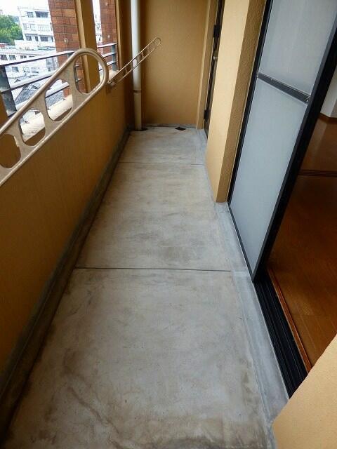 アットホーム ビュートリアム平尾 4階 ワンルーム 提供元 リブマックス天神店 株 リブマックスリーシング 福岡 市中央区の賃貸マンション