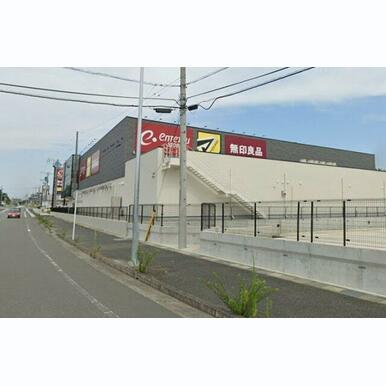 遠鉄ストア掛川高御所店 距離:1,900m