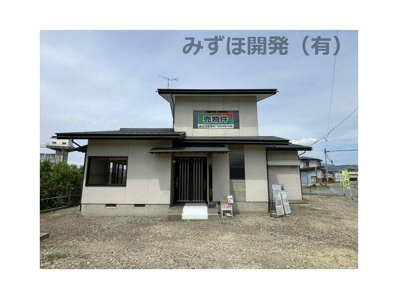 Murayama City, Oaza Kawashima Ko (Murayama Station) 2-story building 3DK