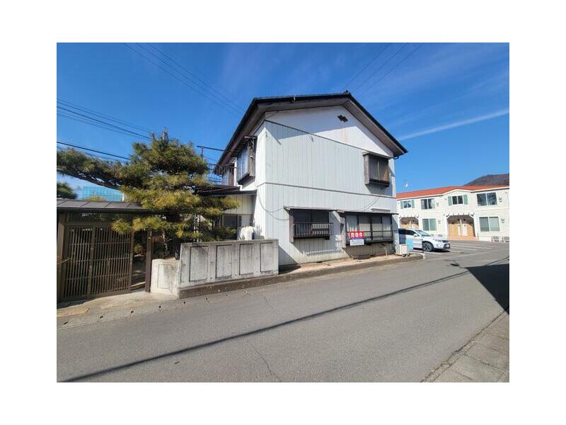 Chikuma City, Oaza Tokura (Tokura Station) 2-story building 6DK