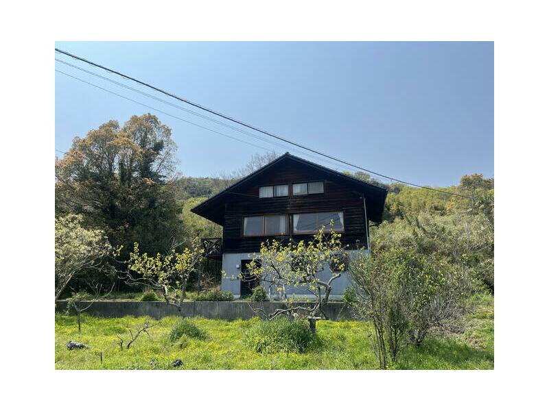 Marugame City, Motohama Town, Tomari (Marugame Station) 3-story building 2LDK