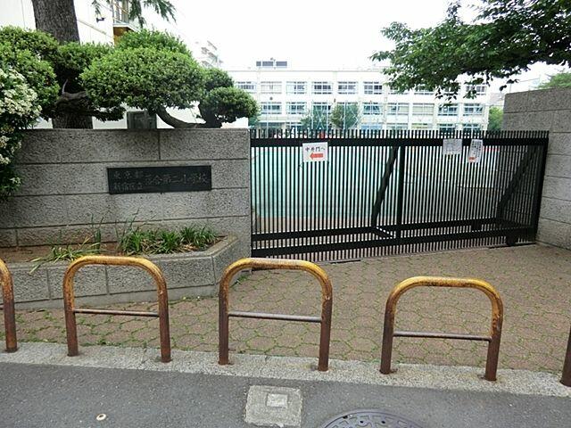 アットホーム 新宿区 高田馬場2丁目 学習院下駅 3階建 2sldk 新宿区の新築一戸建て 提供元 株 大和 アクタス 高円寺本社 一軒家 家の購入 アットホーム 新宿区 高田馬場2丁目 学習院下駅 3階建 2sldk 新宿区の新築一戸建て 提供元 株 大和 アクタス 高円寺本社 一軒家 家の購入