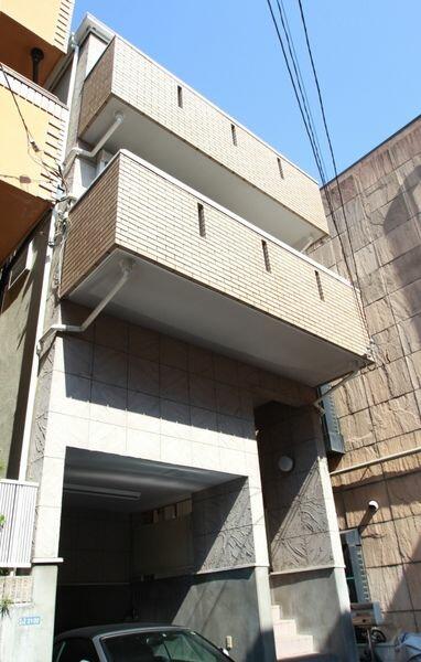 アットホーム 港区 高輪４丁目 品川駅 地上3階地下1階建 ３ｓｌｄｋ 港区の中古一戸建て 提供元 三井のリハウス品川センター 三井不動産リアルティ 株 一軒家 家の購入