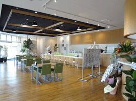 アットホーム 株 絹川商事 ｒｏｏｍｓ野々市中央支店 石川県 野々市市 アットホーム加盟店