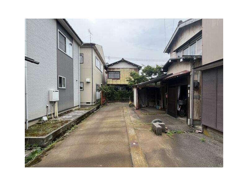 Sanjo City Nishi Urakan 2-chome (Kita Sanjo Station) 2-story 4DK