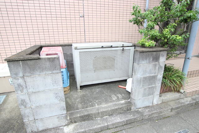 アットホーム ロサード南越谷 ３０５ １ｋ 提供元 株 ハウスメイトショップ 新越谷店 越谷市の賃貸マンション