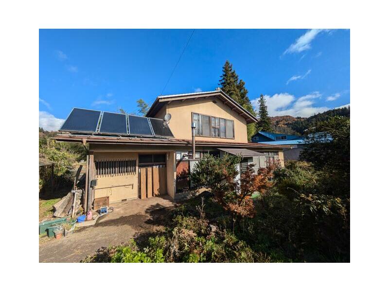 Nagano City, Shinshun-machi Wakiike (Shinonoi Station) 2-story 6LDK