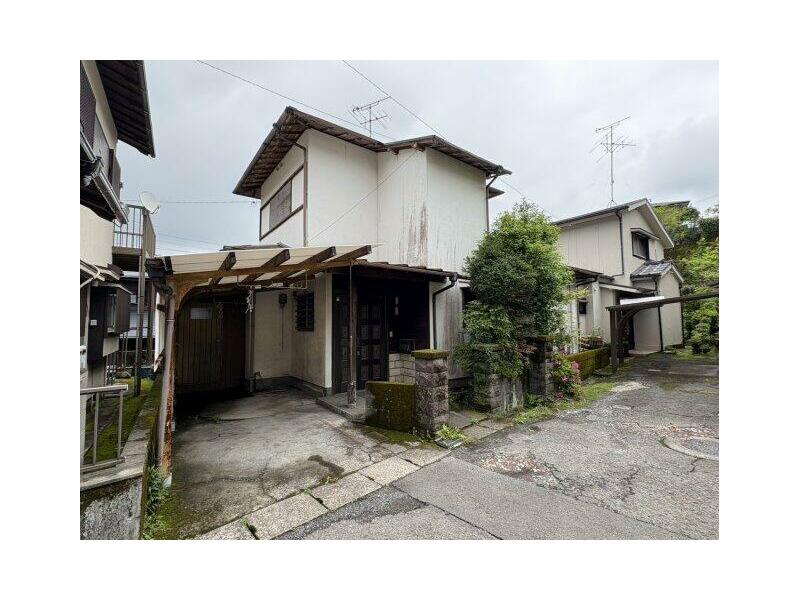 Kagoshima City, Higashisakamoto 4-chome (Senganen Station) 2-story 4DK