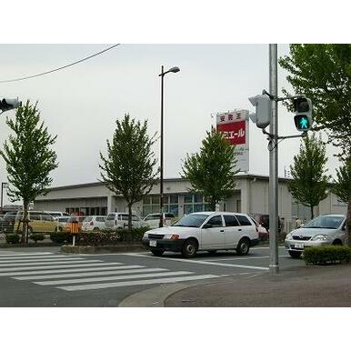 ルミエール 距離：1,000m