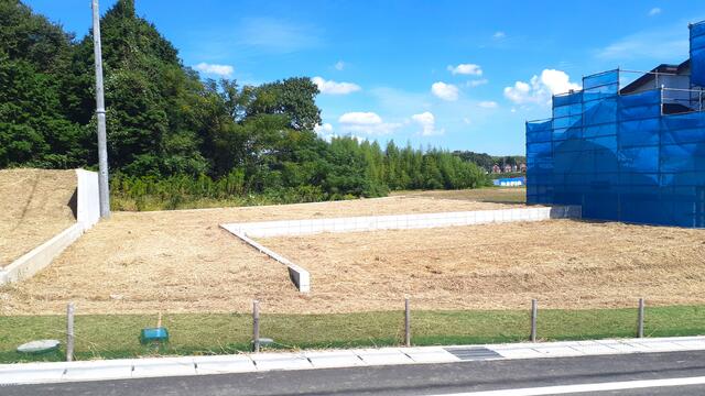 アットホーム】亀山市 川合町 (井田川駅 ) 住宅用地 アットホーム】亀山市 川合町 (井田川駅 ) 住宅用地