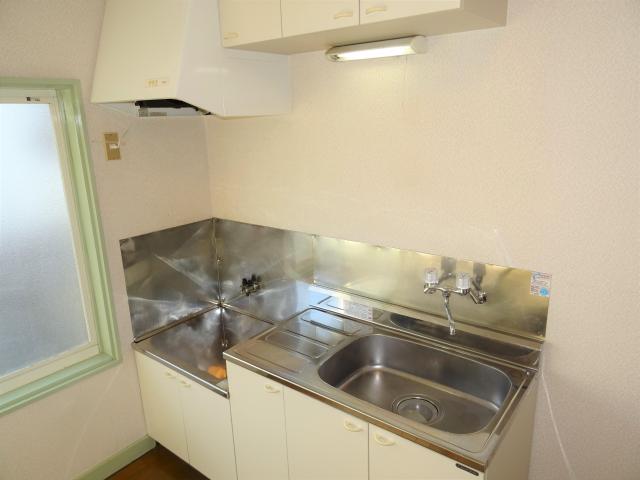 アットホーム ホワイトハウス 2階 ２ｄｋ 提供元 株 鳥屋野不動産 新潟市西蒲区の賃貸アパート