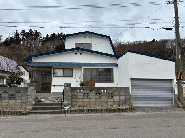 久遠郡せたな町 大成区都 2階建 4SLDK 3