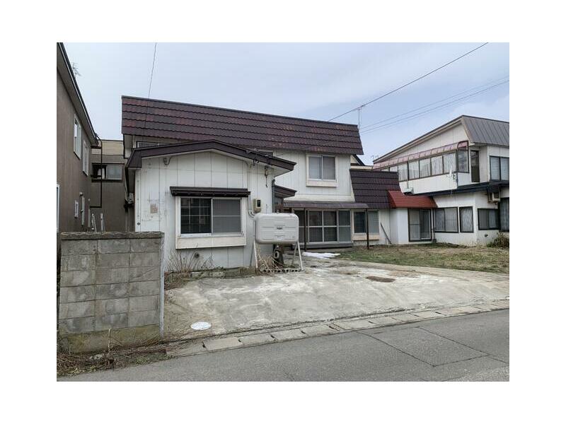 Aomori-shi, Aomori 4-Namidate-maeda, 2F, 5SLDK

6.1 million yen