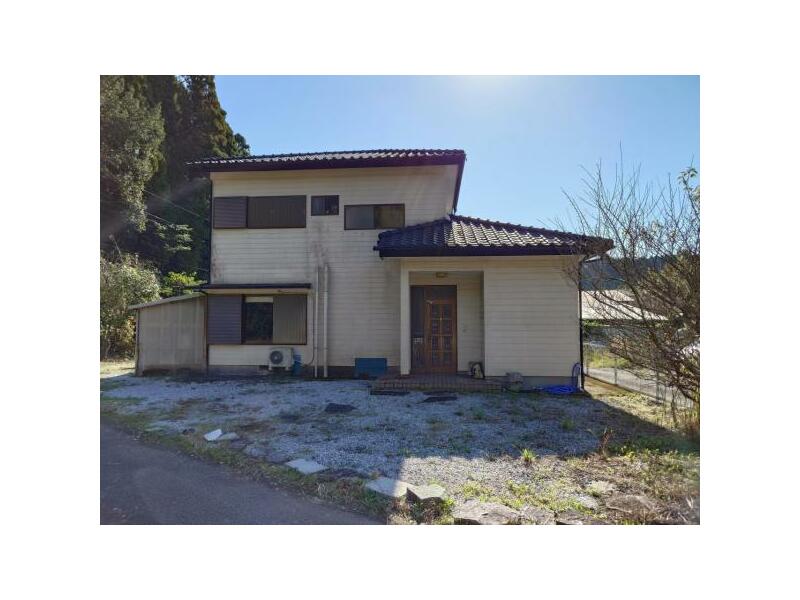 Nobeoka City, Oaza Kamigata (Odatsu Station) 2-story 5LDK