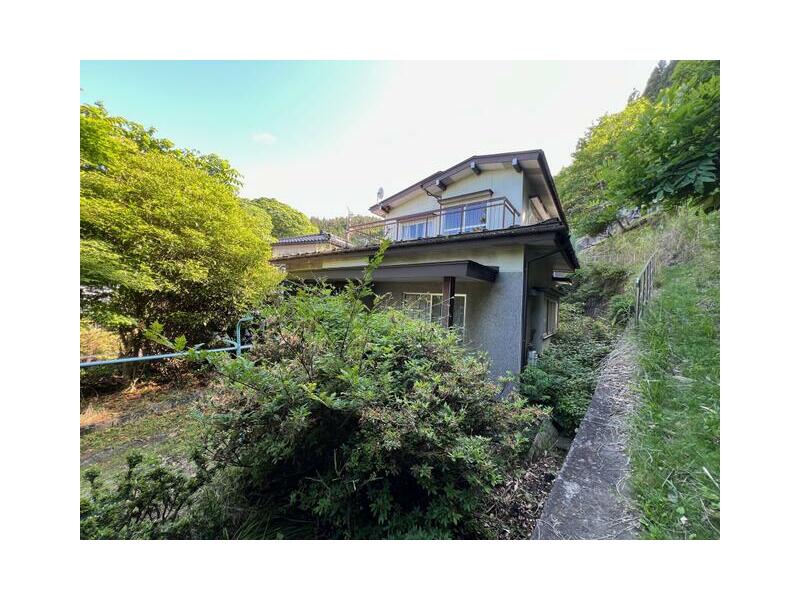 Kamaishi City, Ureshicho 1-chome (Kamaishi Station) 2-story building 7K