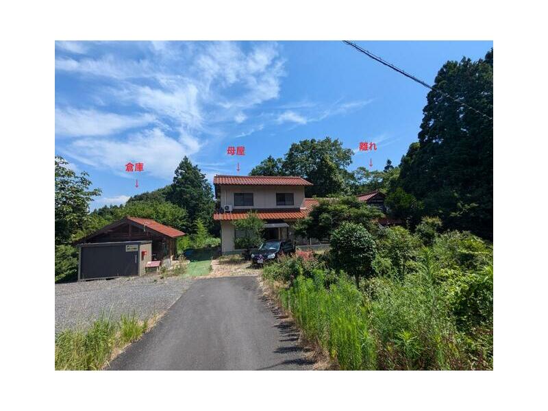 Izumo-shi, Hiebaru-cho, Butsudani (Kisuki station) 2F 6LDK

4,570,000 yen