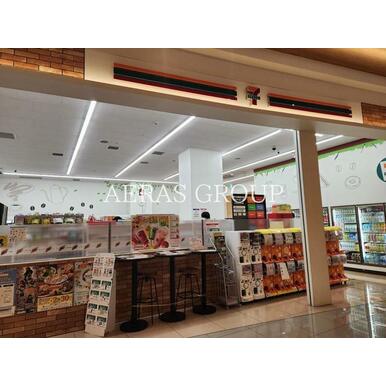 セブン-イレブン Iingセブンパークアリオ柏店 距離:1,136m