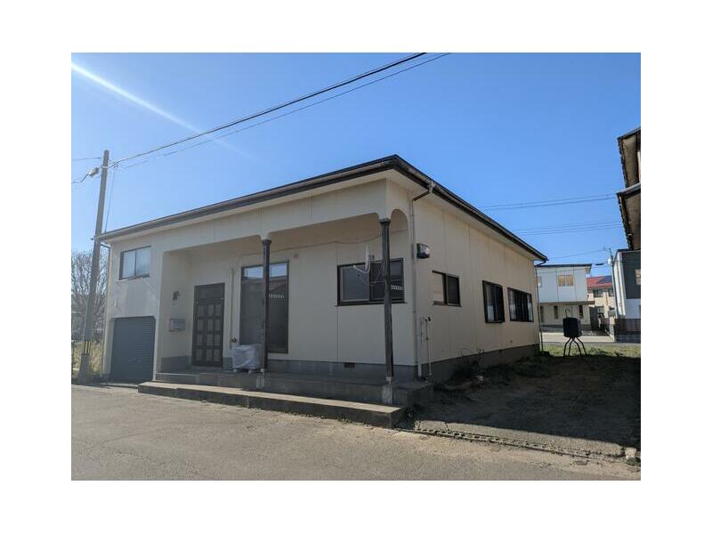 Noshiro City, Shimosese (Noshiro Station) 2-story building 5LDK