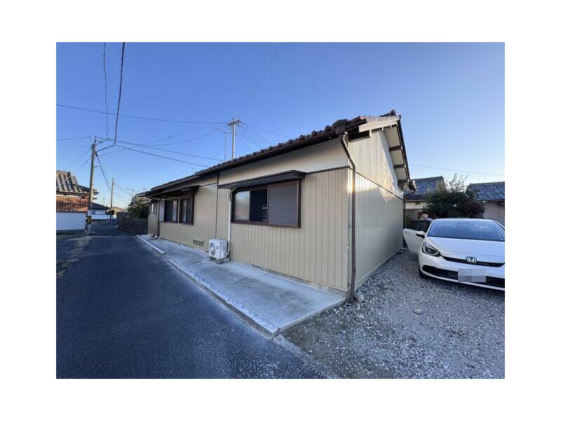 Tsu City, Kawage Town Nakabetsu (Toyotsu Ueno Station) 1-story 3SDK