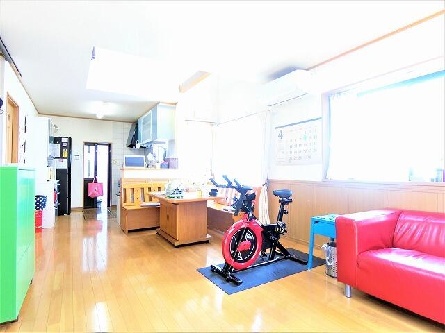 愛育 幼稚園 鹿浜