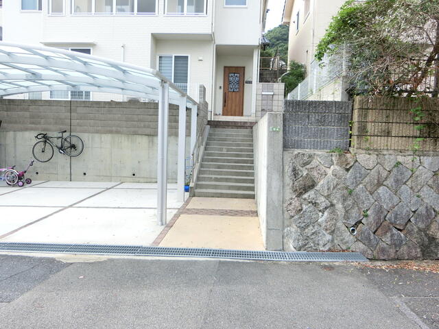 広島市佐伯区観音台1丁目１-2 自転車