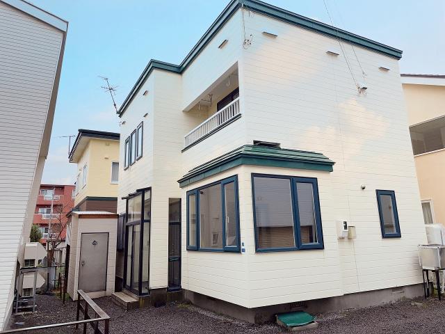 アットホーム 函館市 八幡町 2階建 ４ｌｄｋ 函館市の中古一戸建て 提供元 株 アイーナホーム 函館店 一軒家 家の購入