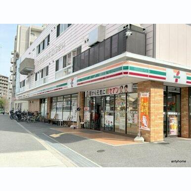セブン-イレブン 大阪海老江2丁目店 距離:203m