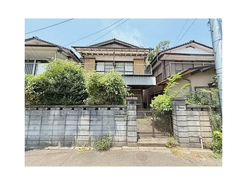 2-story building, 5DK, 2-chome, Shin-Takada, Kokura Kita Ward, Kitakyushu City (Minami-Kokura Station) 2.2 million yen