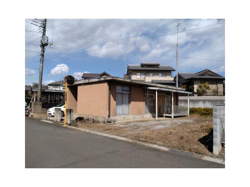Tomioka City Ichinomiya (Joshu Ichinomiya Station) Single-story building 3K