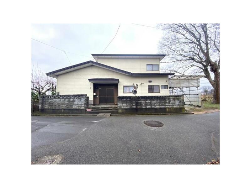 Noshiro City, Asanai, Nakatanichi (Noshiro Station) 2-story building 4LDK