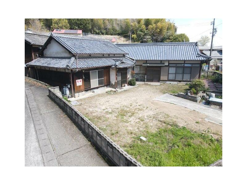 2F 8DK in Kitaura, Hakata-cho, Imabari-shi, Hyogo

3.8 million yen