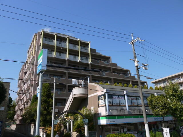 アットホーム 豊中市 上新田4丁目 千里中央駅 7階 3ldk 提供元 クラスモ江坂店 株 アシスト 豊中市の賃貸マンション アットホーム 豊中市 上新田4丁目 千里中央駅 7階 3ldk 提供元 クラスモ江坂店 株 アシスト 豊中市の賃貸マンション