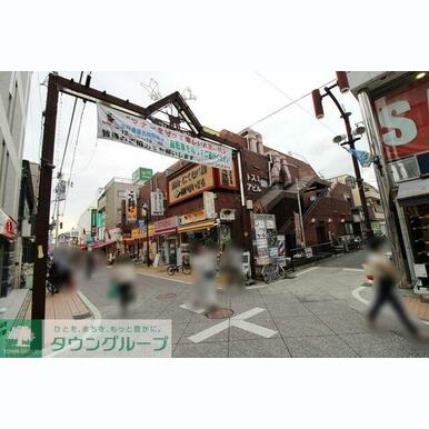 ブレーメン通り 距離:70m