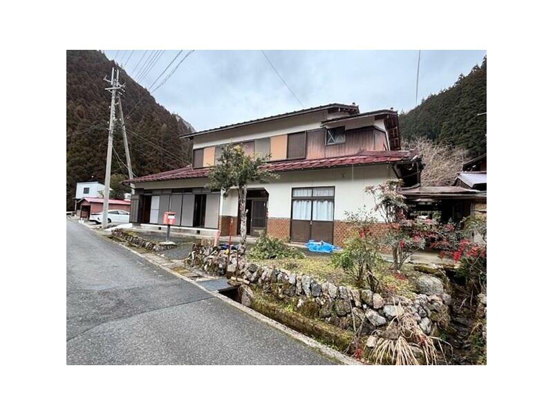 Shiso City, Haga Town, Kabuse (Harima Shingu Station) 2-story 10DK